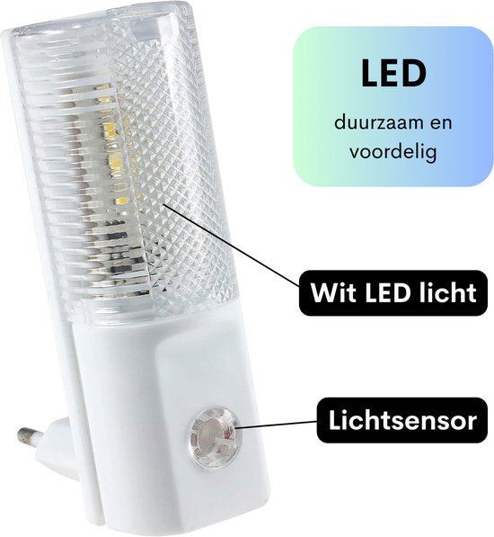 LED Nachtlampje - met Lichtsensor - Stopcontact Sensorlampje - Wit LED Licht - Dag en Nacht Sensor - Kinderen en Volwassenen